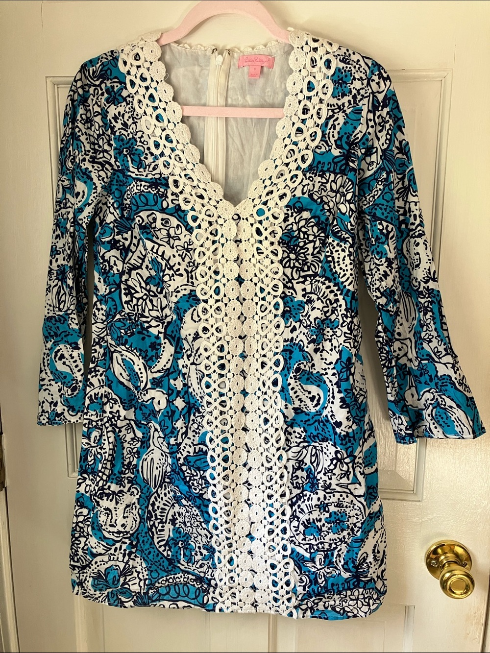 Lilly Pulitzer Brooke tunic with classic full lace front trim and animal print S
